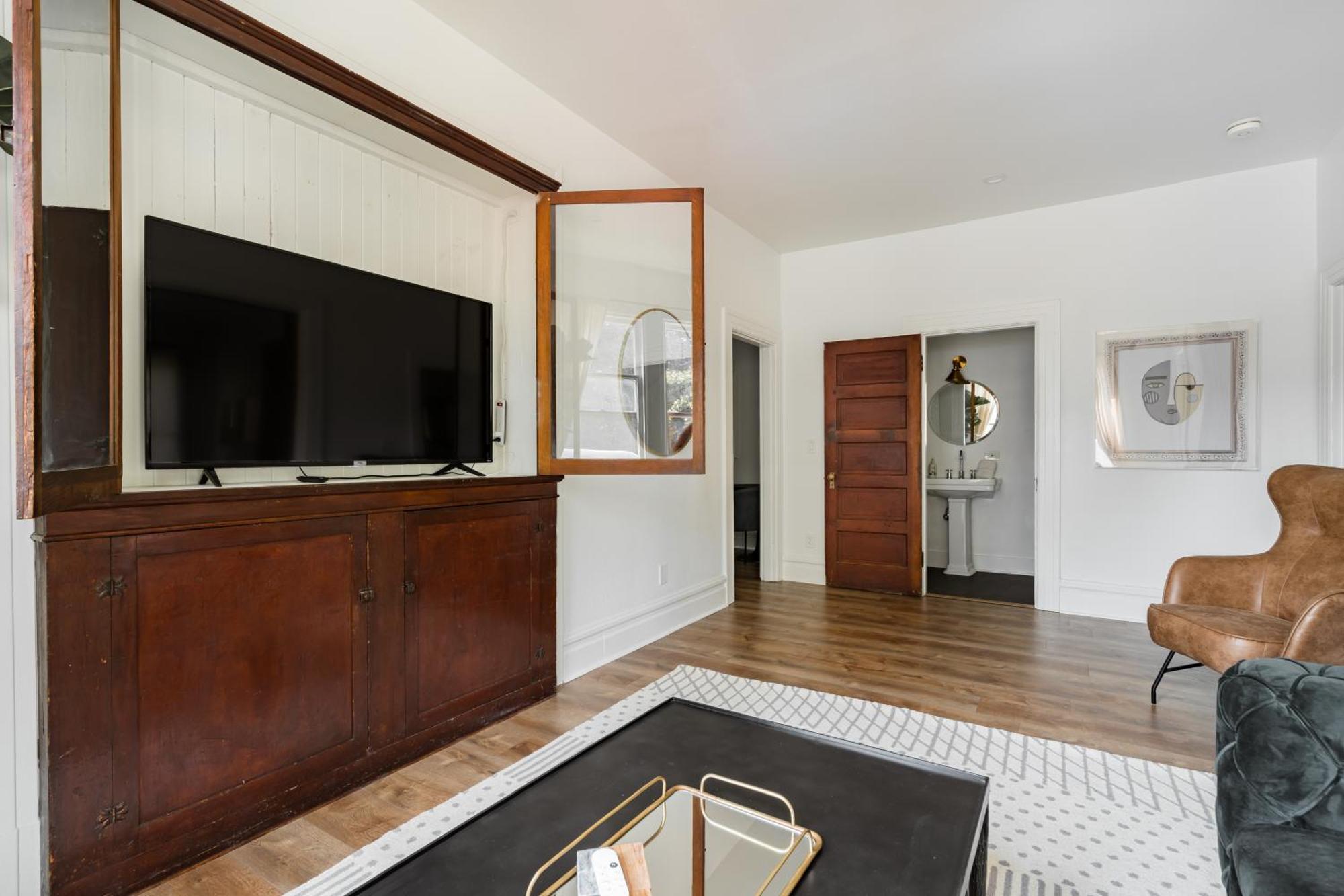 Collection - The Etoile - Nob Architecture & Boutiques Holiday home Portland